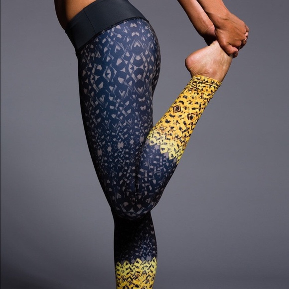 Onzie 229 Yoga Leggings “JEWELS”